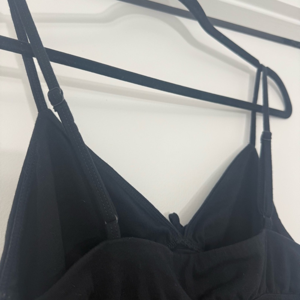 Sunday Best Aritzia Cottonwhisk LouLou Camisole Set of Two Poppy Red & Black Med - Picture 12 of 14